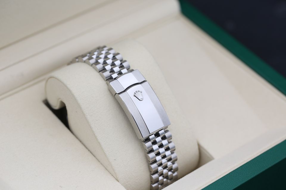 Rolex Datejust 41 126334 Image 3